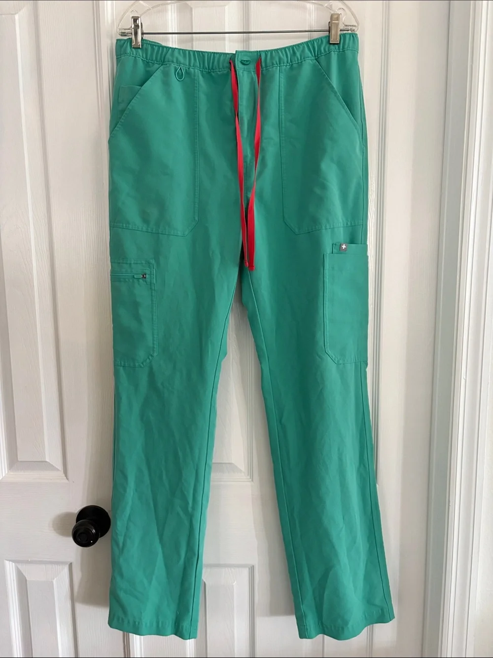 FIGS Teal Utility cargo Scrubs Doctor Nursing Medical Pants Men’s Size Large